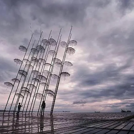 Budget - Heart Of Thessaloníki
